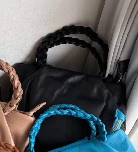 black.jpg