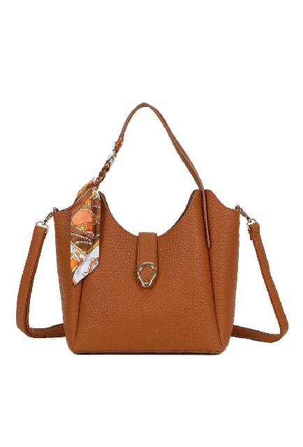 brown_cognac.webp
