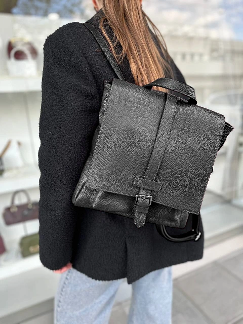 Ādas mugursoma 95210