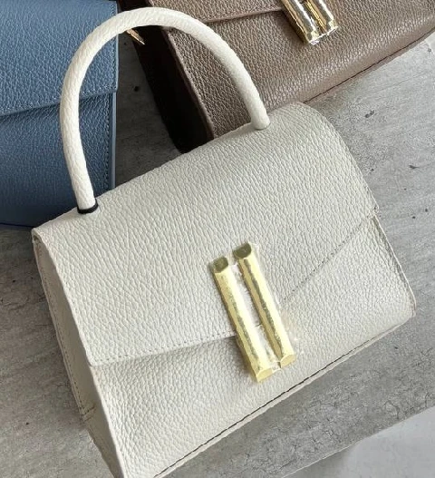 beige_.jpg
