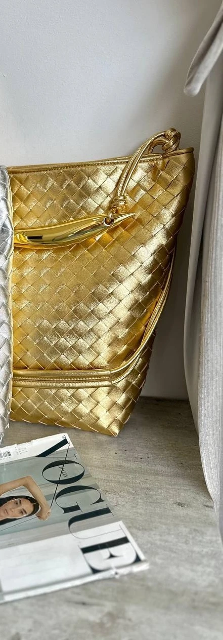 gold_.jpg