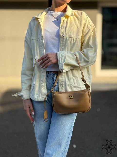 Ādas pleca soma 8086